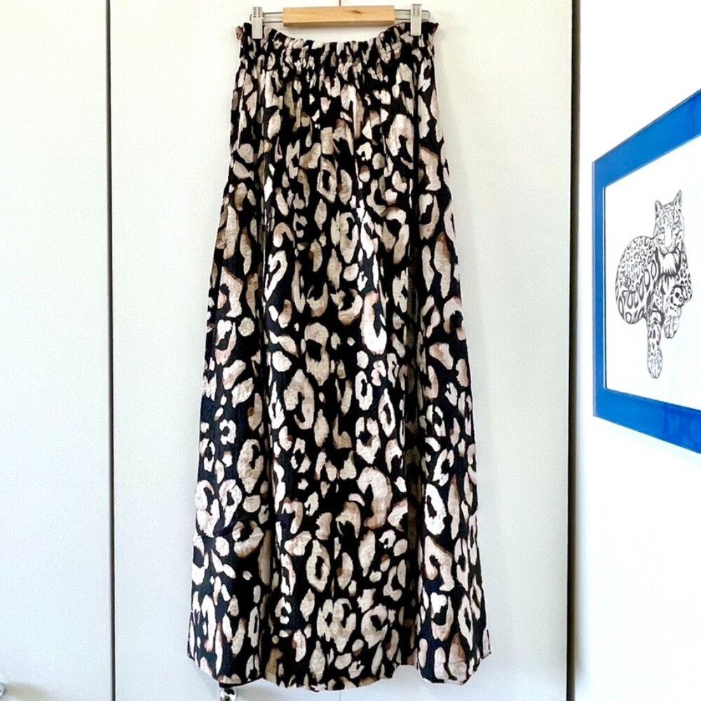 H&M - Leopard Print Maxi Skirt - M